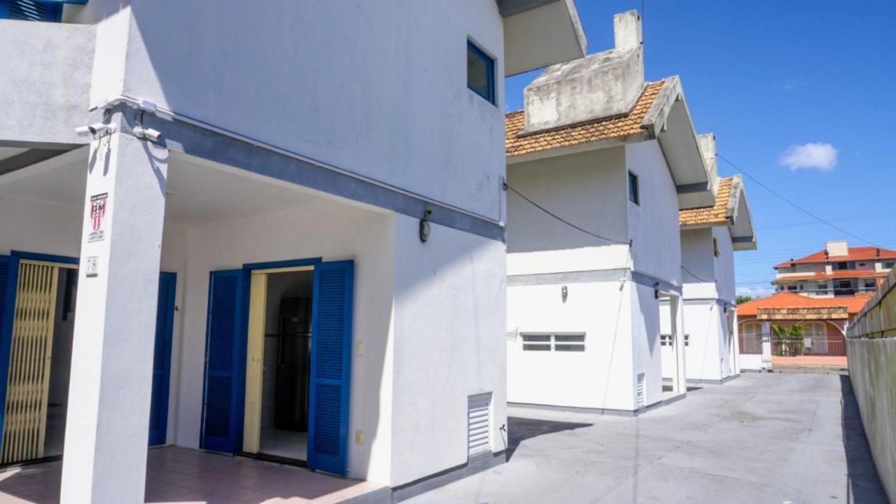 Casa Azul - A 70 Metros Da Areia Da Dos Ingleses - 6 Pessoas *